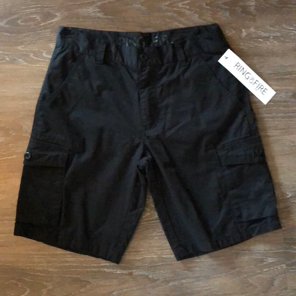 Men’s cargo shorts